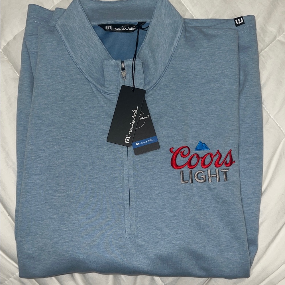 Travis Mathew XL Light Blue Quarter-Zip Pullover